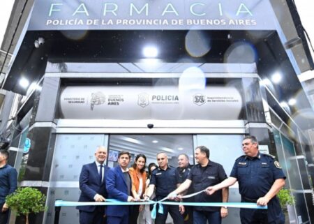 Se inauguró la primera farmacia exclusiva para el personal policial