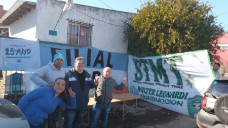 El STMT, la organización 25 de Mayo y la Filial Racing Club Tigre organizaron una olla popular y Ropero Solidario en Rincón de Milberg