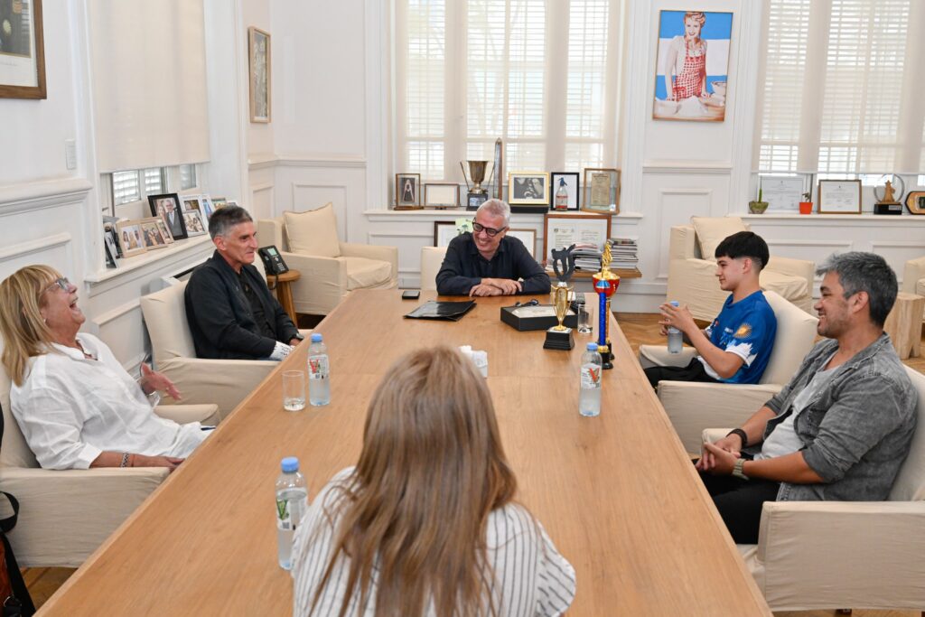 Tigre: Julio Zamora reconoció a Enzo Chentola, el taekwondista que cosechó importantes medallas en los Juegos Panamericanos Brasil 2025