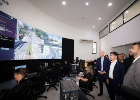 Kicillof entregó nuevos patrulleros para fortalecer la seguridad