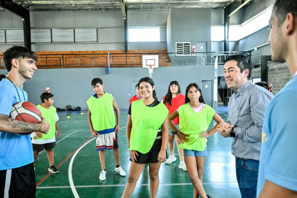 Malvinas Argentinas: Nardini destacó la importancia de la inversión municipal en las Colonias de Verano