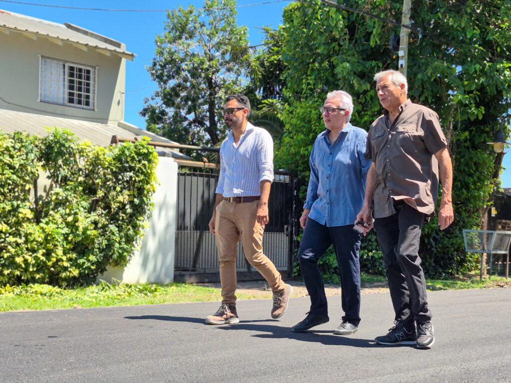 Tigre: Julio Zamora supervisó la finalización de una obra de pavimentación en Don Torcuato