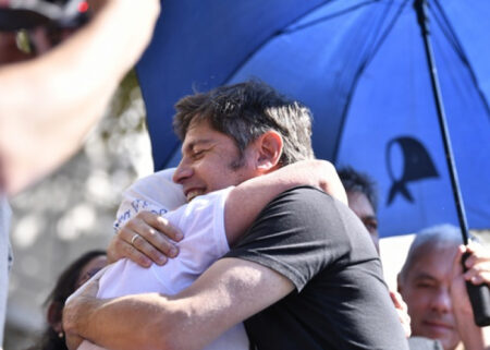 Kicillof participó de la marcha por el Día Nacional de la Memoria por la Verdad y la Justicia