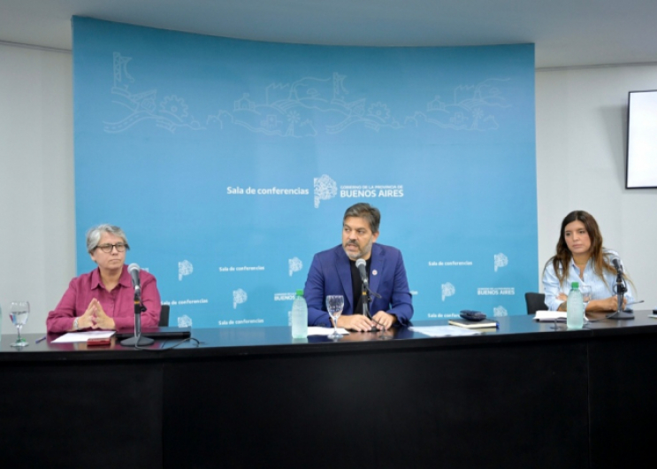 Conferencia de prensa de los ministros Bianco, Vilar y Terigi