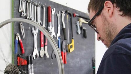 La Ciudad termina con los planes sociales y crea un programa de capacitación y empleo