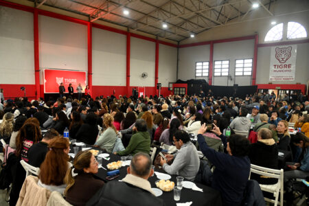 Julio Zamora: «La decisión del Municipio es seguir sosteniendo las políticas sociales en Tigre frente a este difícil contexto»