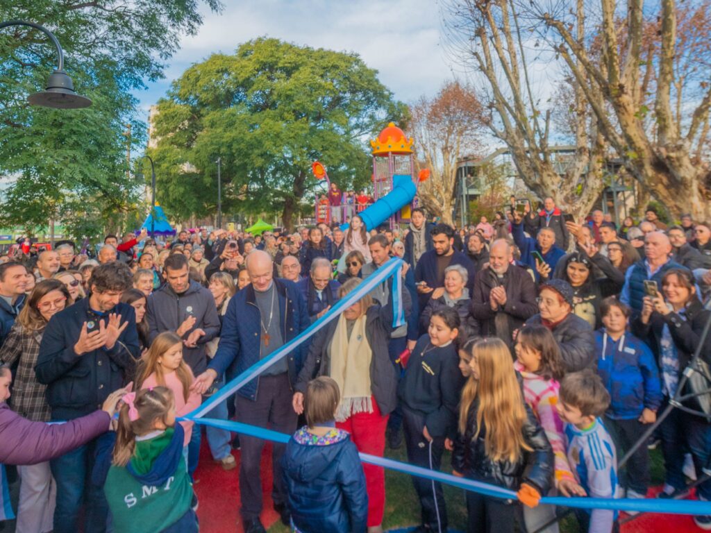 San Fernando: Juan Andreotti inauguró la Nueva Plaza Padre Jorge Luis Lagazio