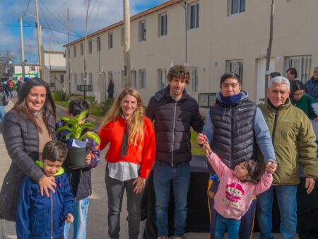 Juan Andreotti entregó otras 21 viviendas para familias numerosas de San Fernando