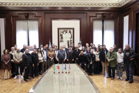 Kicillof recibió a las autoridades regionales de la Federación Internacional de Trabajadores del Transporte