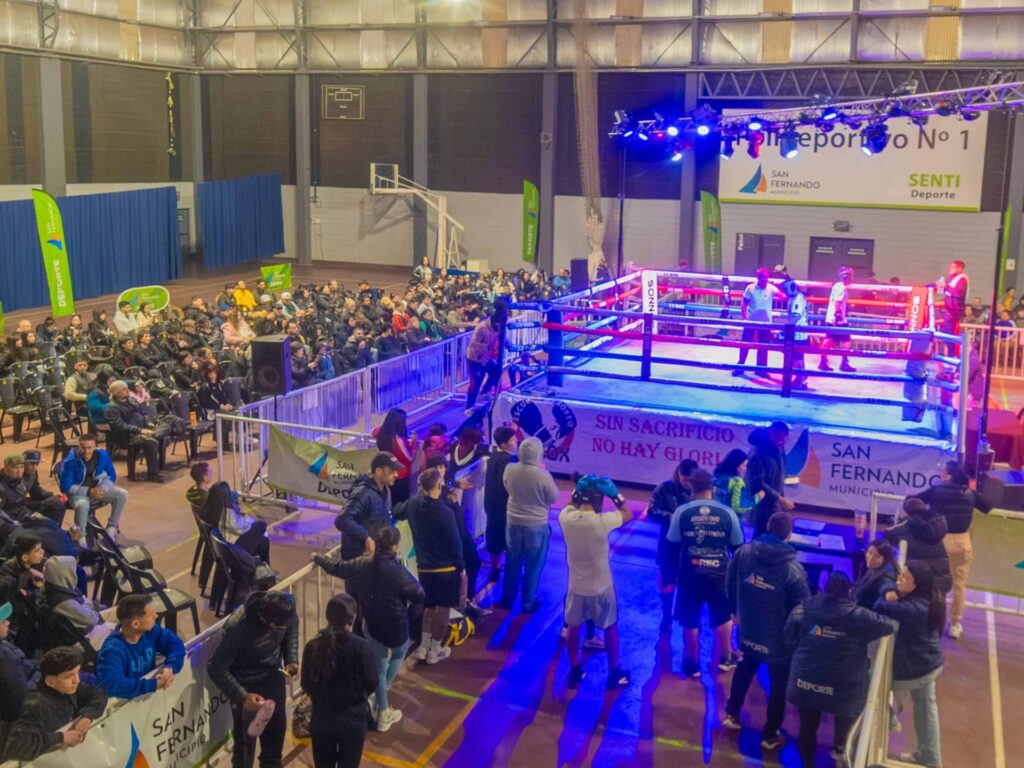 San Fernando presentó una vibrante «Noche de Box» con 50 peleas de exhibición y amateur