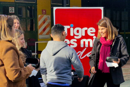 Estudiantes del Municipio de Tigre recibieron sus anteojos a través del programa «Para Verte Mejor»