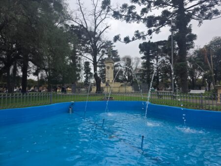 Chivilcoy: Mejoras en Plaza Colón: renovaron juegos y sistema de fuentes y anuncian un plan de reforestación para distintos espacios públicos