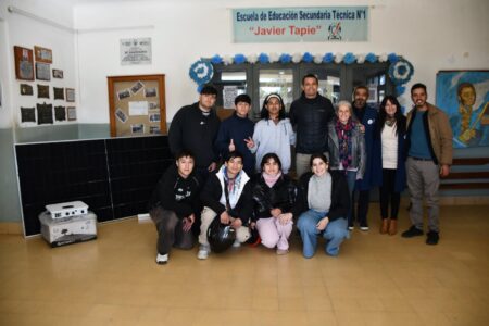 General Rodríguez: La Escuela Técnica Nº 1 «Javier Tapié» incorpora equipamiento para la formación en energías renovables