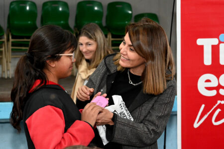 General Pacheco: estudiantes de distintas instituciones recibieron anteojos a través del programa «Para Verte Mejor» del Municipio de Tigre