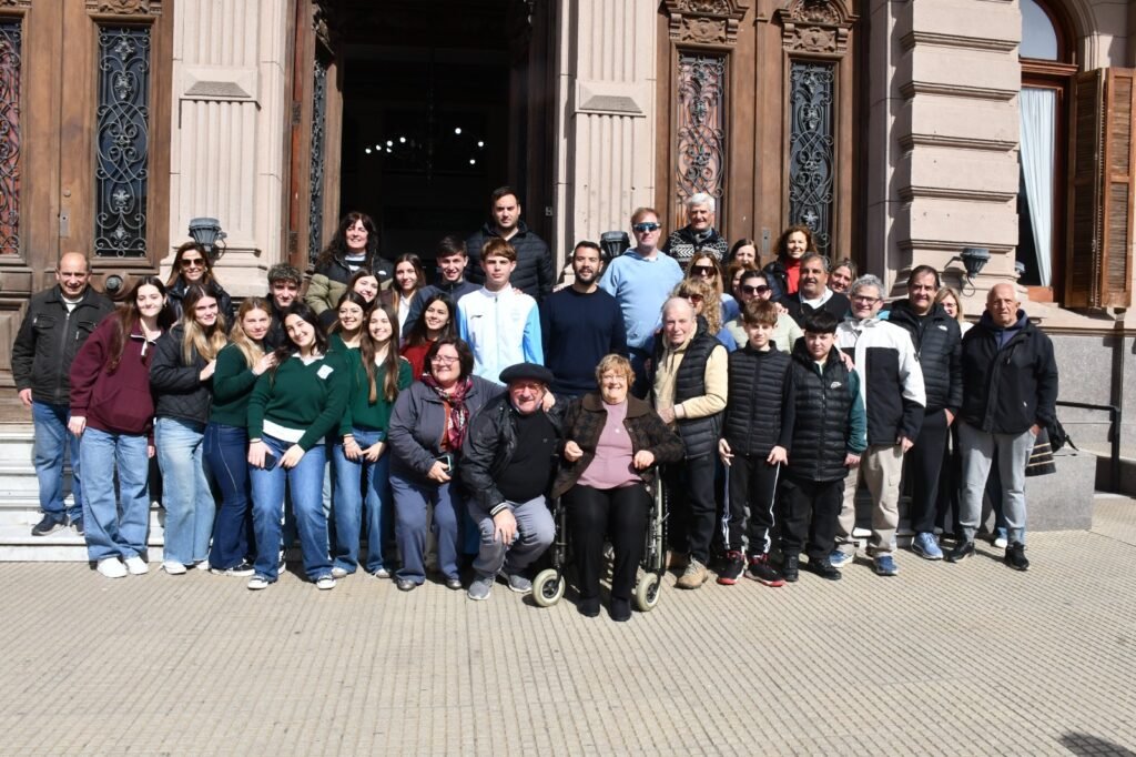 Máximo Sala fue recibido en Chivilcoy tras tres meses de competencia en Bélgica