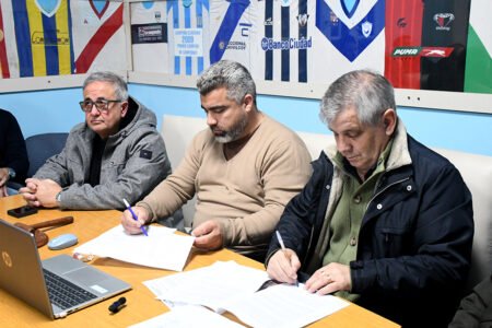Día histórico para Chivilcoy: la Municipalidad y la Liga de Fútbol firmaron el convenio por el Complejo Federación
