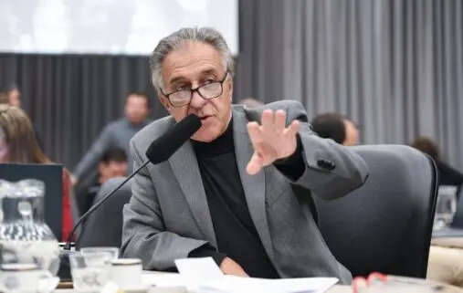 Pitrola en el Congreso: “Fracasaron y con ‘Inocencia Fiscal 2’ vienen a ampliar el lavado de Adorni y los evasores”