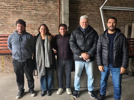 Chivilcoy: Renovarán mesas y bancos del Parque Lacunario Martija con mano de obra municipal y materiales reciclados