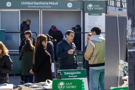 San Isidro: El Municipio en tu Barrio: el programa de servicios y trámites ya atendió a más de 1.100 vecinos