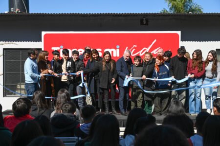 Julio Zamora: “La educación está en el centro de nuestra gestión; contamos con más de 40 obras ejecutándose en todo Tigre”