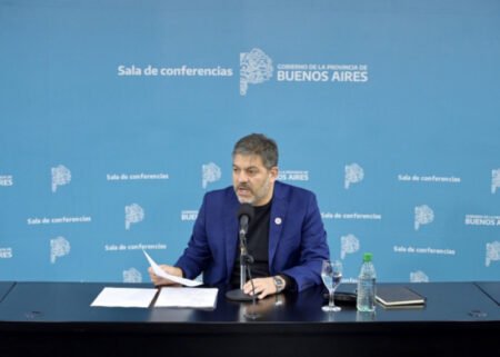 Bianco: “La economía argentina está al borde de la recesión”