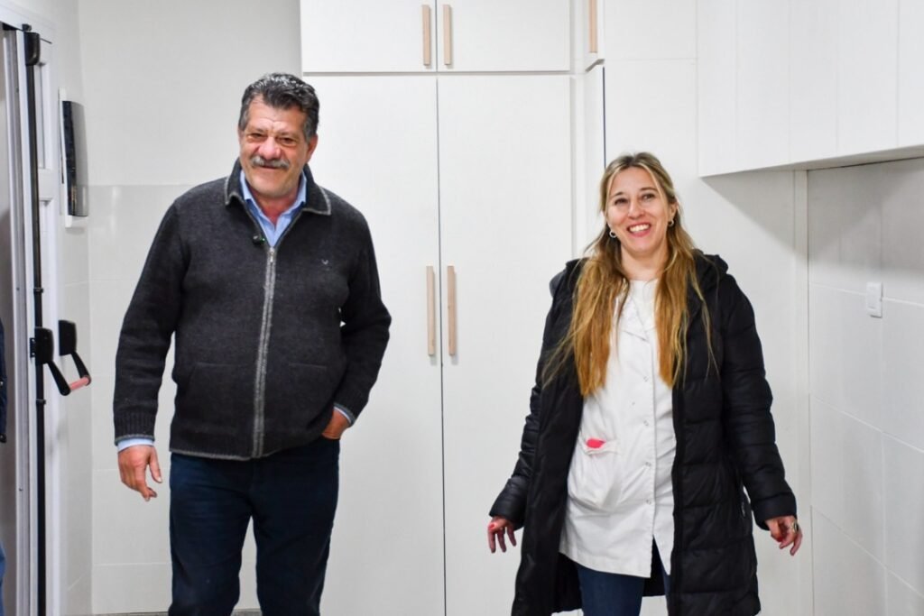 Bragado: Barenghi visitó la obra en la cocina de la Escuela 36 de Mechita y destacó que «era muy necesaria»