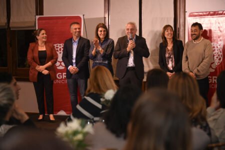 Julio Zamora encabezó un agasajo para directoras y directores de escuelas de Tigre y renovó el compromiso con la educación pública